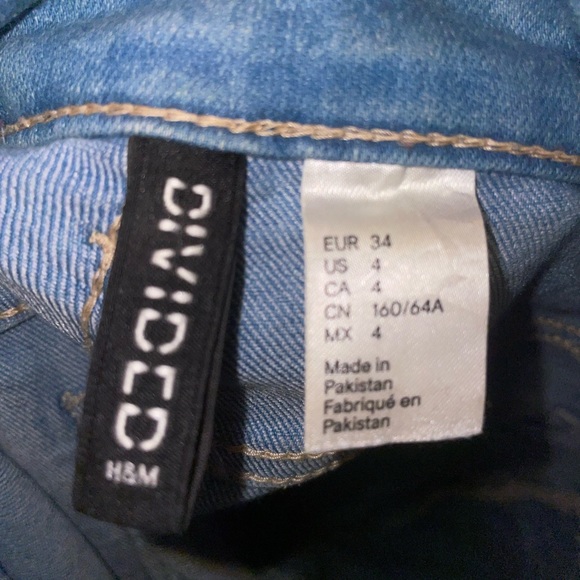 H&M blue skinny jeans. Women’s size 4 - Picture 3 of 3